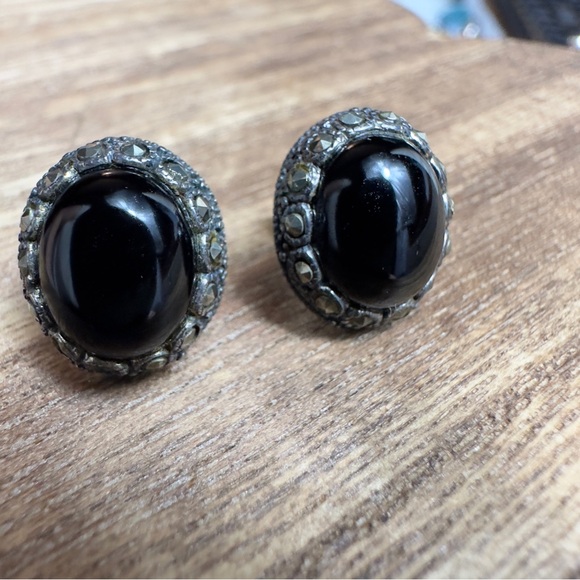 Vintage 925 Sterling Silver Oval Onyx Stud Post Earrings - Picture 5 of 8